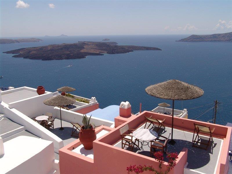 Cliff Side Suites Фіра Екстер'єр фото