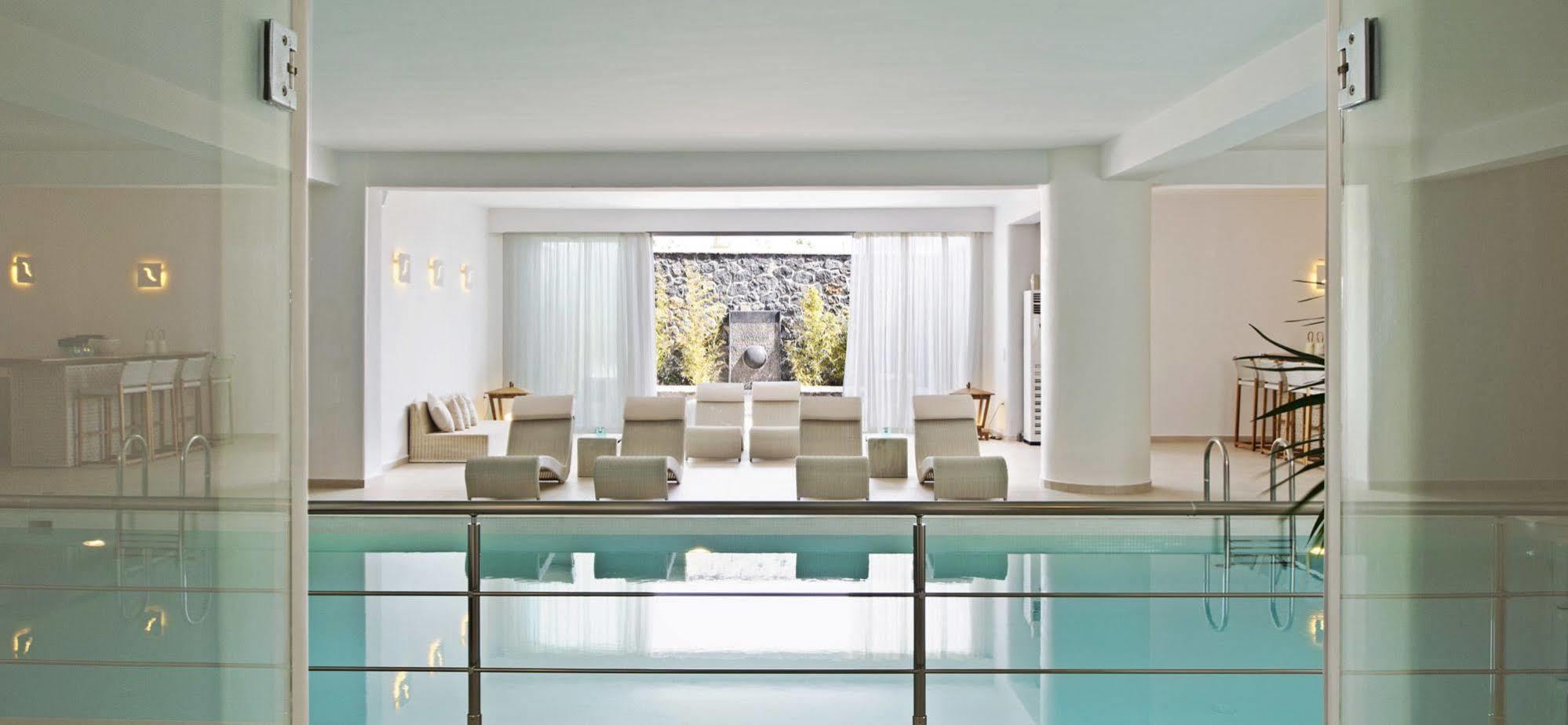 Cliff Side Suites Фіра Екстер'єр фото
